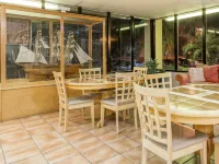 Days Inn by Wyndham Melbourne Hotels in Brevard County