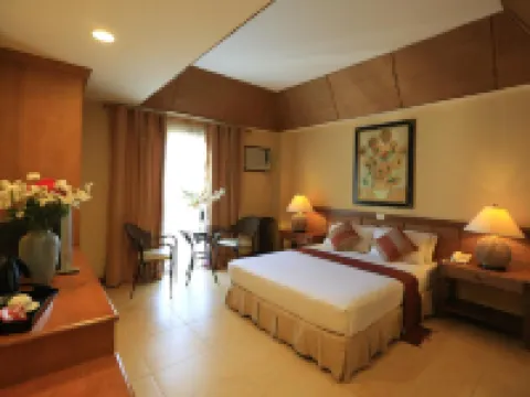 ジャバ ホテル ラワグのホテル