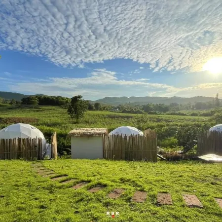 Mondara Villa and Glamping