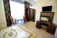 Uyut Các khách sạn ở 