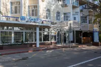 Hotel Pansionat Akvamarin Hotels in Khostinskiy