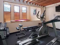 Baymont by Wyndham Bellevue/Omaha - Gym