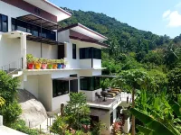 Balcony Villa Hotels in Jansom Bay / Sai Nuan Beach