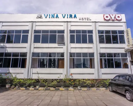OYO 2180 Vina Vira Hotel Hotels in Lhokseumawe