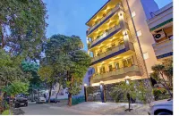 Nuab House - Near Fortis, Max, Medanta, Paras Hospitals and Huda Metro - Hostels