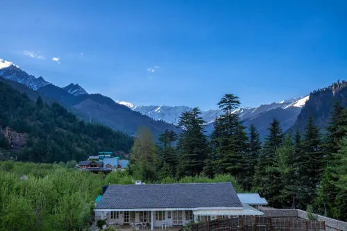 Tripli Hotels Namaste Manali - 3 étoiles