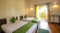 Kay Jay Palms - Kalkudah - balcony