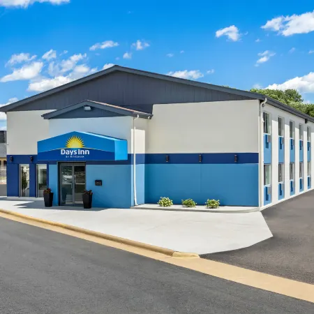 Days Inn by Wyndham la Crosse