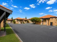 Geraldton's Ocean West Holiday Units & Short Stay Accommodation - parking