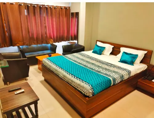 Hotel Dhruva-Solapur Pet Friendly - Baarit