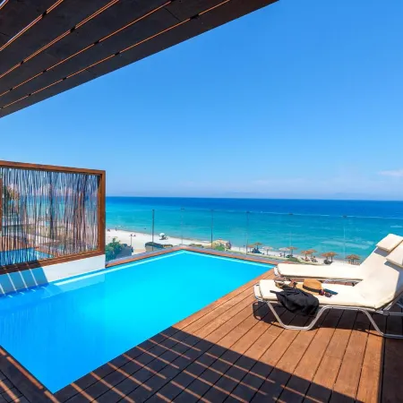 The Ixian Grand & All Suites
