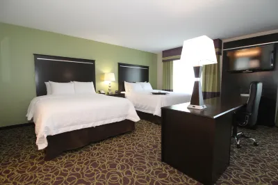 Hampton Inn & Suites Sandusky/Milan Hotels in Milan Township
