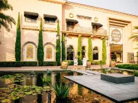 Hyatt Regency Newport Beach West