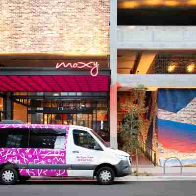 モクシー シドニー エアポート Hotel Exterior