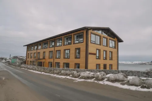 Cedar Grass Teriberka Hotels in Severomorsk