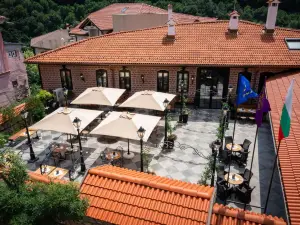 BEY House Royal Hotel
