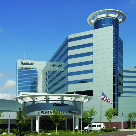 Radisson Plaza Hotel and Suites Kalamazoo