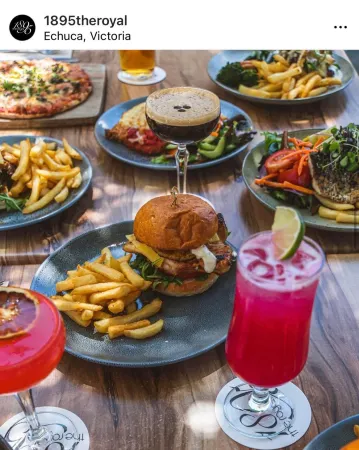 Clocktower Suites Отели в г. Эчука