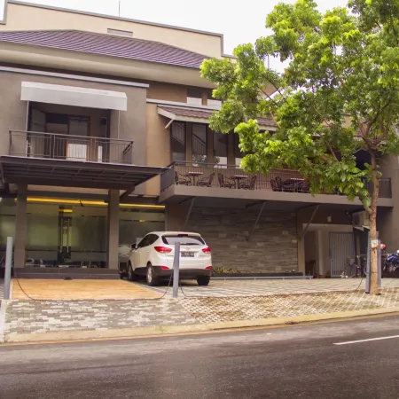 Kana Citra Guesthouse Hotels in Sambikerep