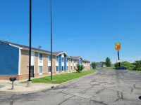 Super 8 by Wyndham Portage Hotels in Dekorra