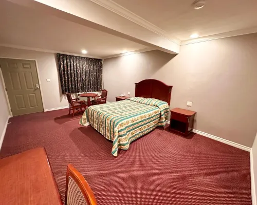 Tropic West Motel Hotels in Bell
