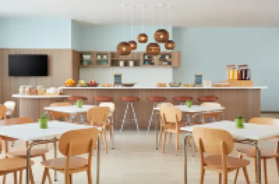 엘리먼트 풀러 사바나 공항