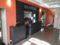 迪南科內塔布爾英式酒店 - 酒吧