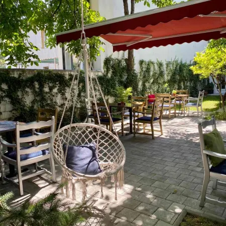 Grand Boutique Hotel