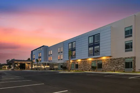 SpringHill Suites by Marriott Camden Отели рядом с достопримечательностью «Kendall Lake Park»