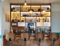 Marine Lodge - bars