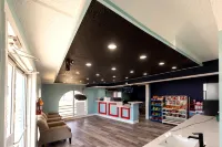 Crystal Palace Resort Các khách sạn ở Bolivar Peninsula