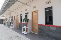 紅多茲伊斯蘭飯店-近楠榜哈吉美娜