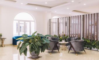 Dalat Paradise Hotel