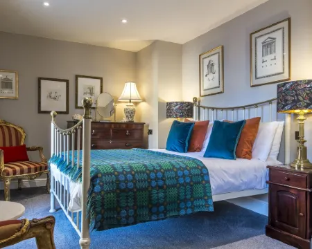 Top Joe's Townhouse Hotels in Narberth