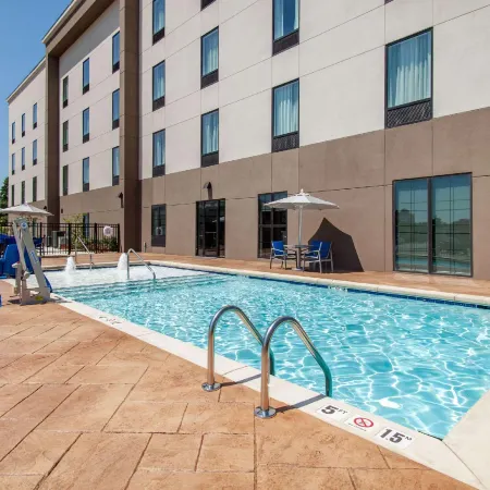 Holiday Inn Express & Suites TULSA EAST - CATOOSA by IHG