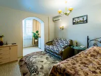 London-Paris Hotel โรงแรมในเปียนซา