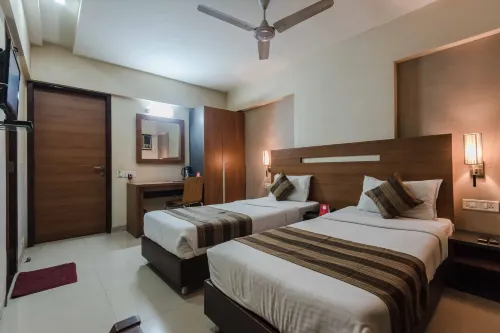Hotel Tanish Residency