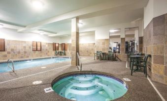 La Quinta Inn & Suites by Wyndham Portland Airport