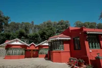 Lakefront Home Hotel