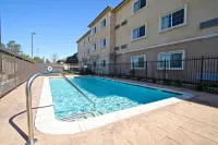 Studio 6 Bakersfield, CA Hotels in Oildale