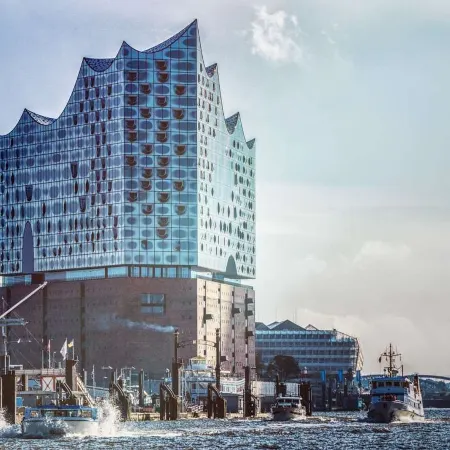 Ibis Styles Hamburg-Barmbek Отели рядом с достопримечательностью «Театр Кампнагель»