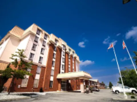 Waterloo Suites Hotel, Trademark Collection by Wyndham Hotels in Waterloo