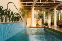 Hotel Solar do Império - Pools