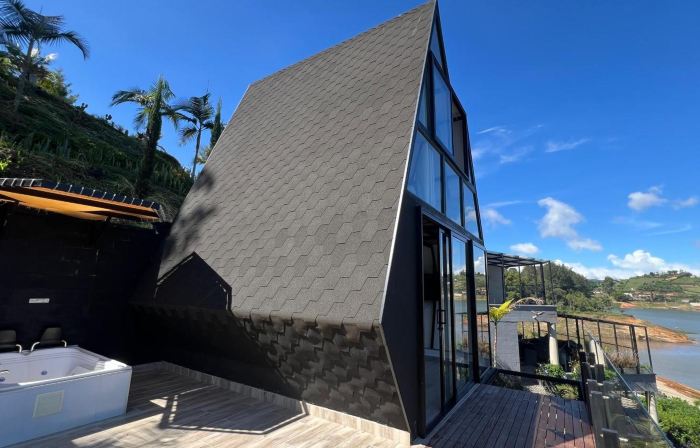 Viajero Guatapé Hostel & Lake Club