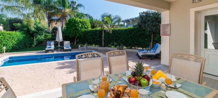 Mamfredas Luxury Resort Hotels in Planos