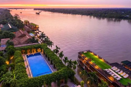 Mekong Lodge Resort - parkir