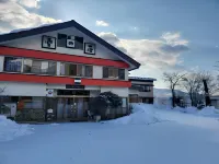 Hakuba Hospitality Inn YUKINOSO - 2-Star