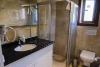 Apella Hotel - 2-Star