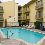 Sand Dollar Inn - 2-Star