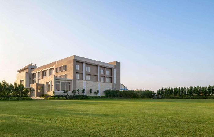 Ramada by Wyndham Gandhidham Shinay